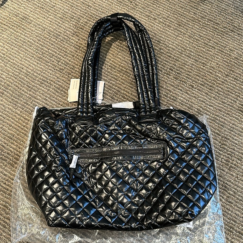 NWT Peloton x Oliver Thomas Kitchen Sink Bag - Black Metallic